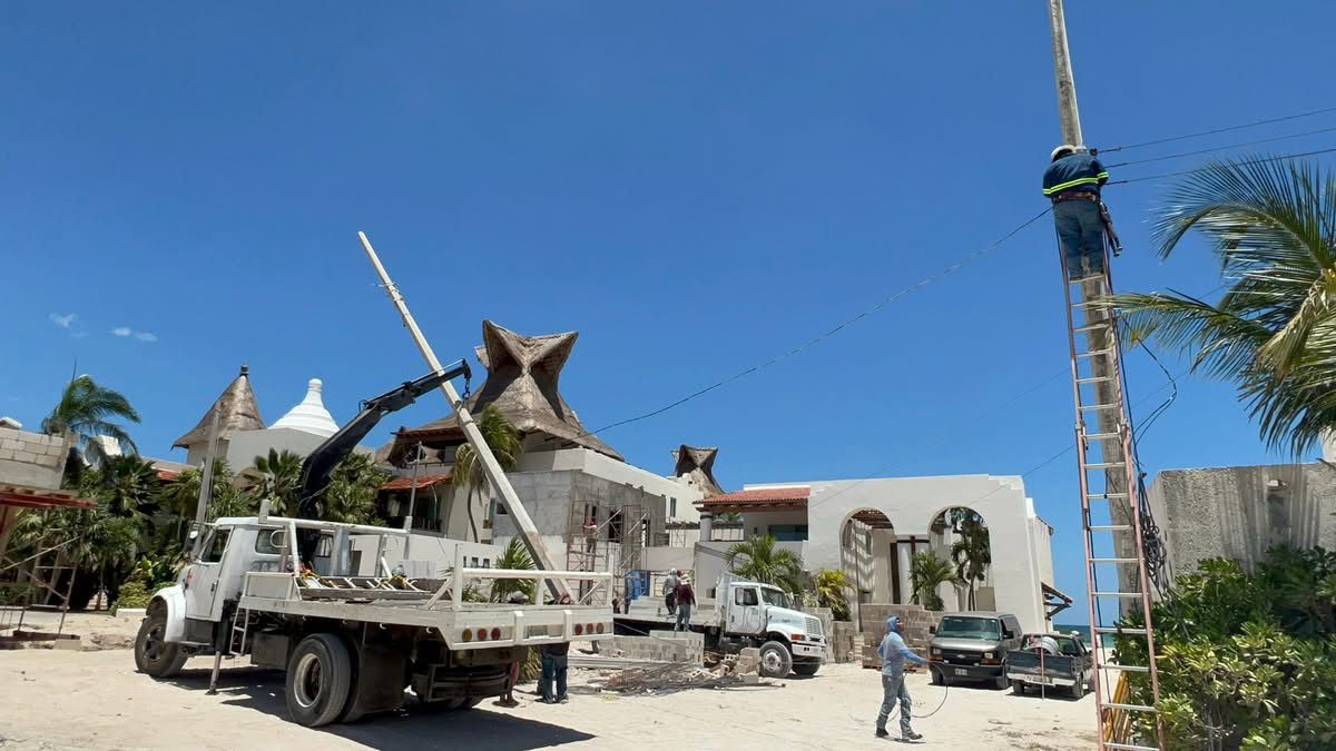 Instalación de Postes